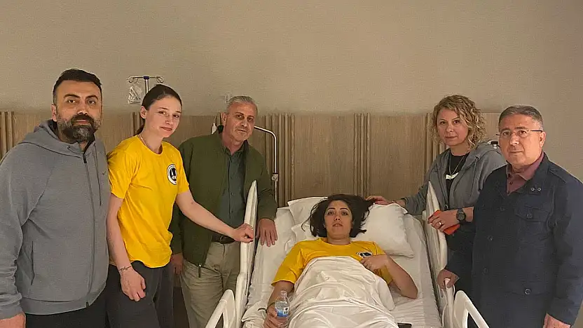 Üsküdar Belediyesporlu Yasemin Şahin'den Üzen Haber!