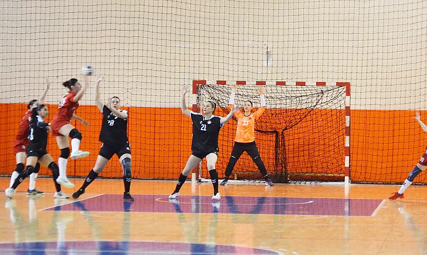 Hentbol Kadınlar 1. Ligi A Grubu'nda Heyecan Dolu Hafta Sonu