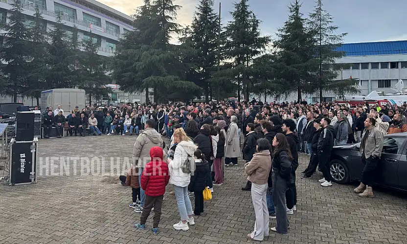 Ordu'da Hentbol İzdihamı! Salon Tamamen Doldu!