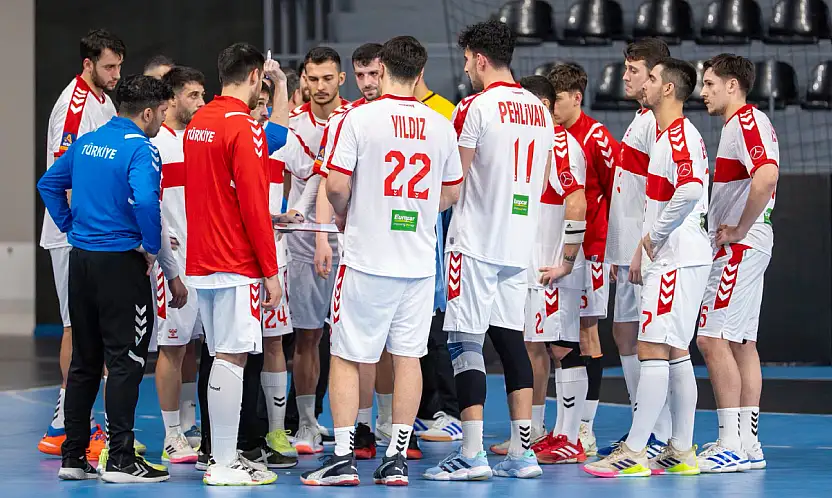 Türkiye - Bulgaristan Maç Günü: 1595 Ordulu Tribünde Destek Olacak!