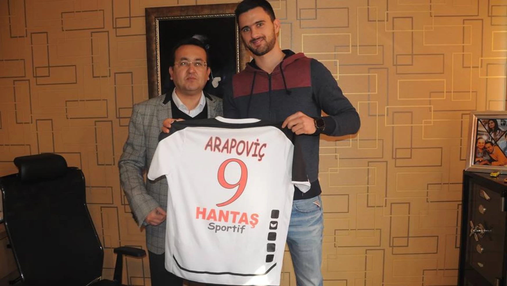 Arapoviç Transferi İçin Antalyaspor’un Onayı Bekleniyor