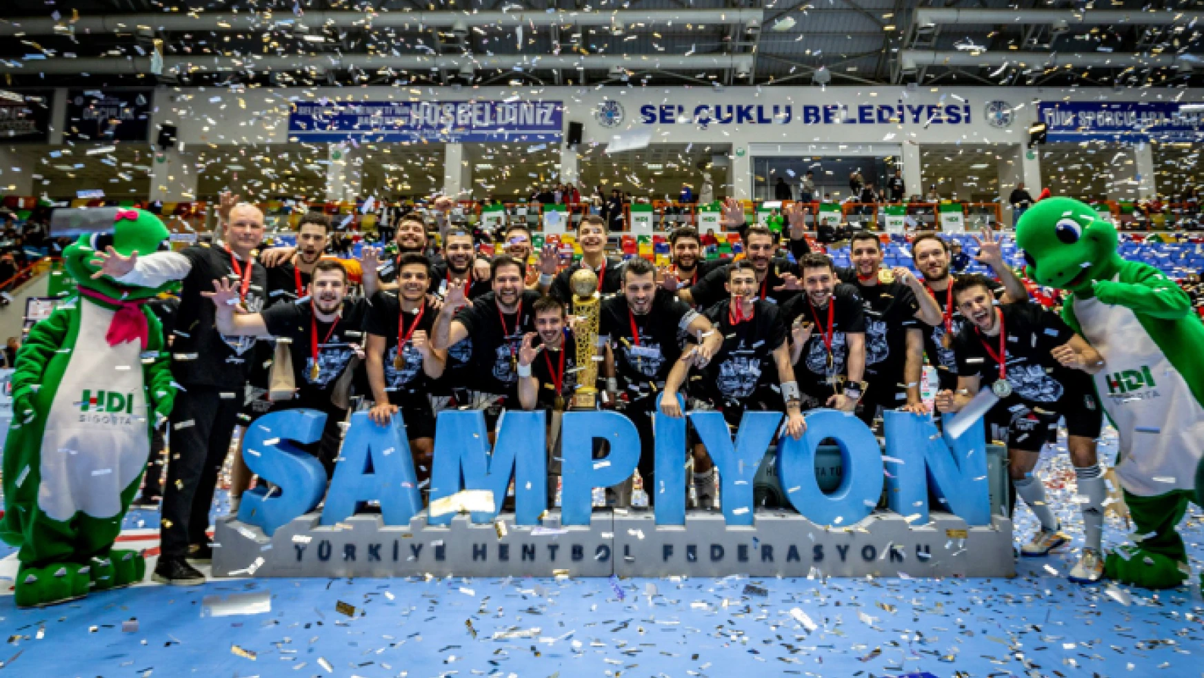 HDI SİGORTA Türkiye Kupası sahibi Beşiktaş Yurtbay Seramik