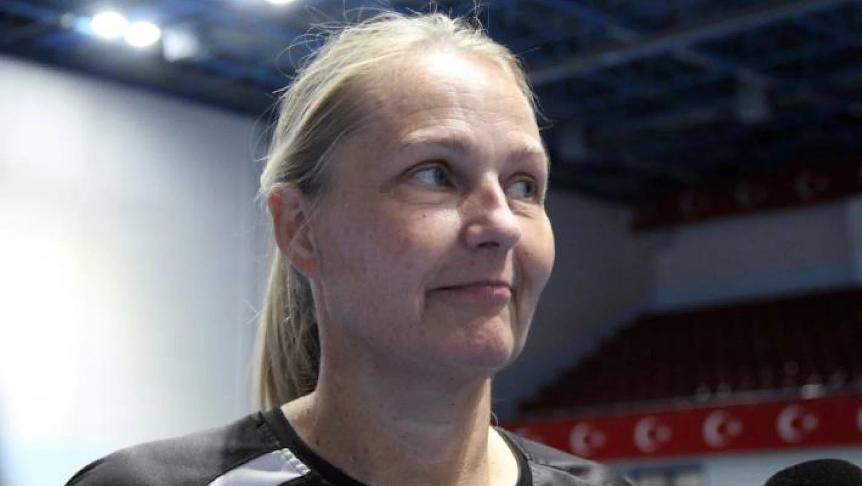Helle Thomsen: “Deplasmanda 2 puan almak için savaşacağız”