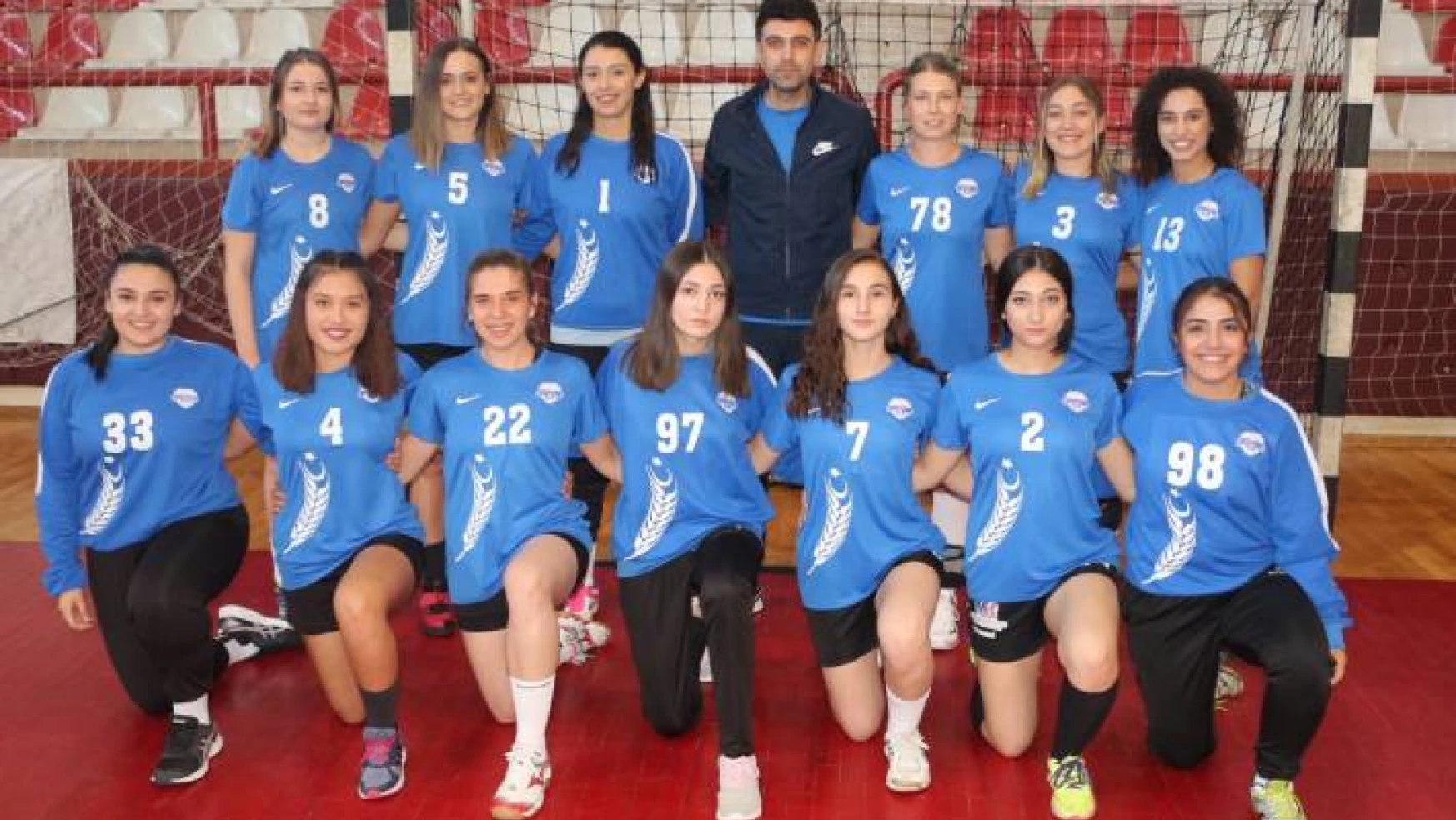 Kadınlar 1.Liginin ilk hafta lideri Polatlı Belediyespor