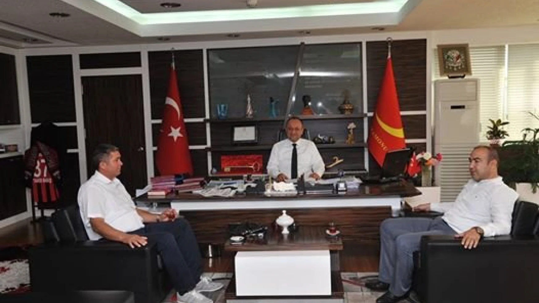 Kastamonu Belediye Başkanına Çapraz’dan Ziyaret
