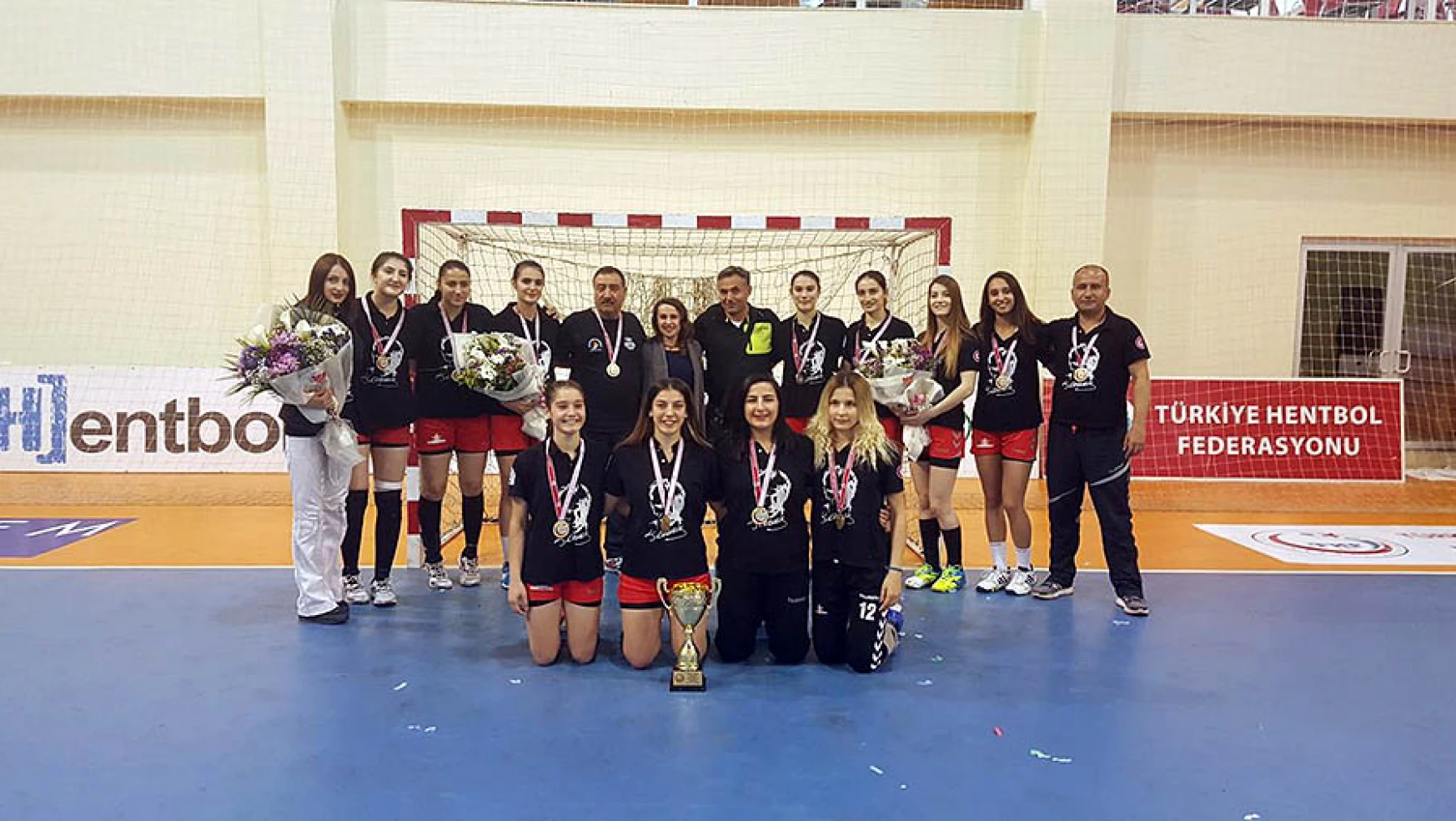 Süper Gençler Ligi Şampiyonu Muratpaşa Belediyesi SK
