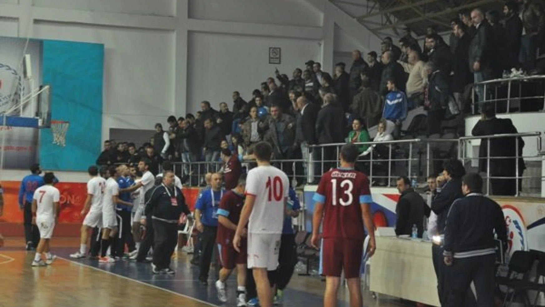 Trabzonspor ile Antalyaspor Maçı Sonrası Gergin Açıklamalar